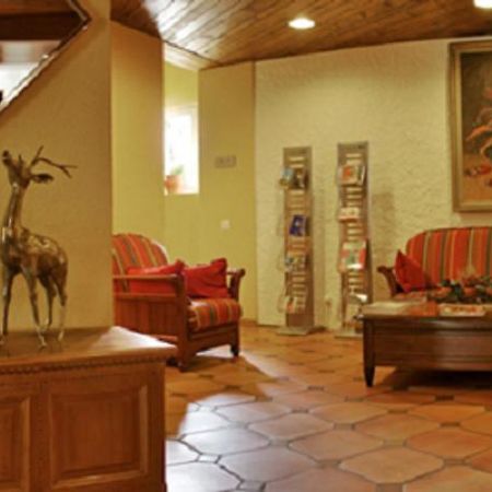 לוזאן Hostellerie Les Chevreuils מראה פנימי תמונה
