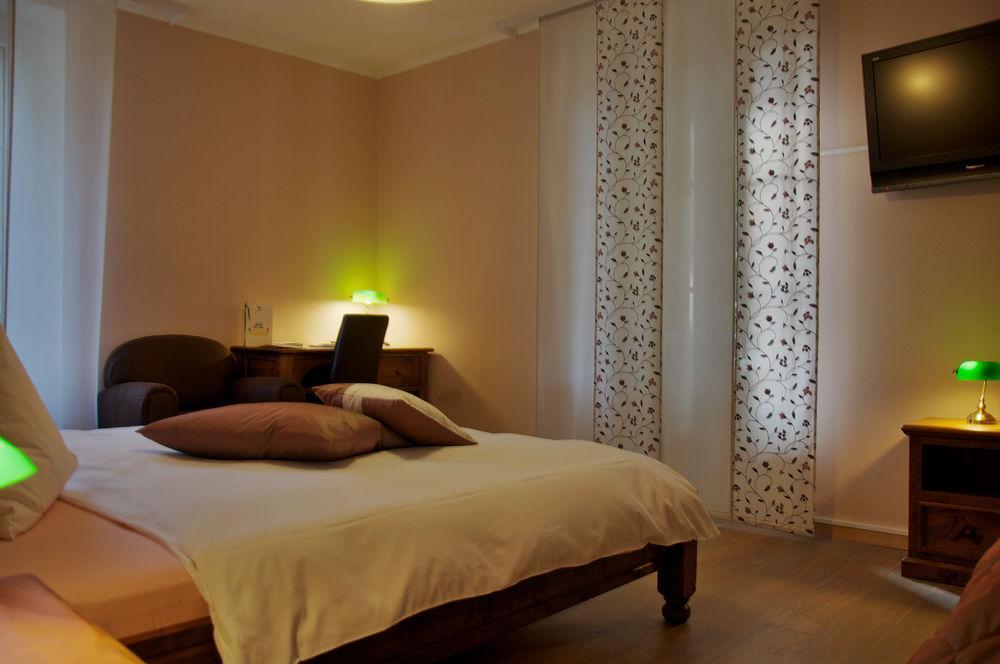 לוזאן Hostellerie Les Chevreuils מראה חיצוני תמונה