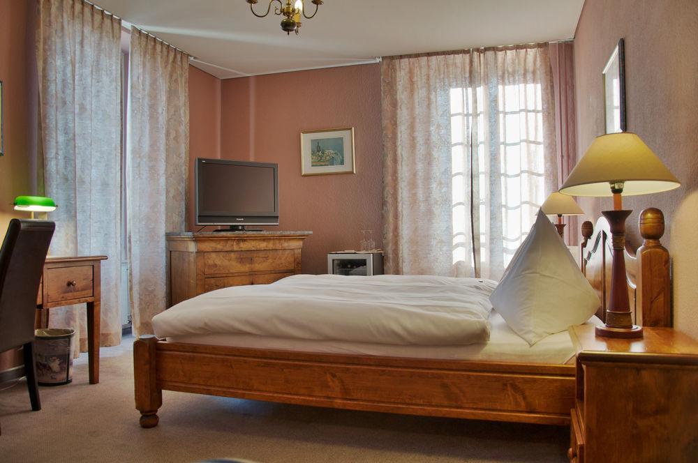 לוזאן Hostellerie Les Chevreuils מראה חיצוני תמונה