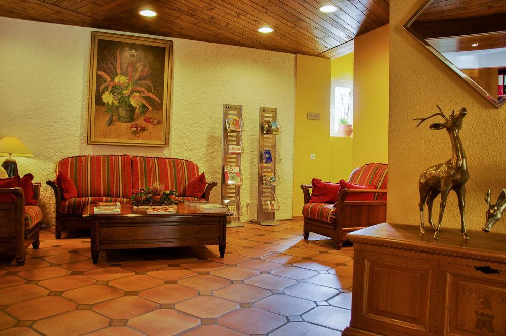 לוזאן Hostellerie Les Chevreuils מראה חיצוני תמונה