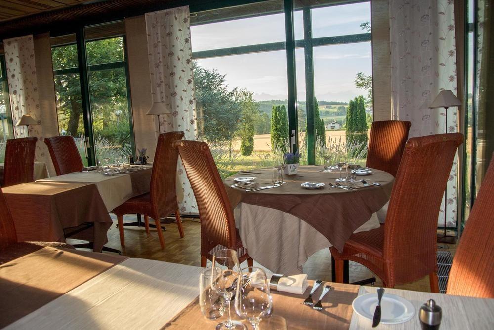 לוזאן Hostellerie Les Chevreuils מראה חיצוני תמונה