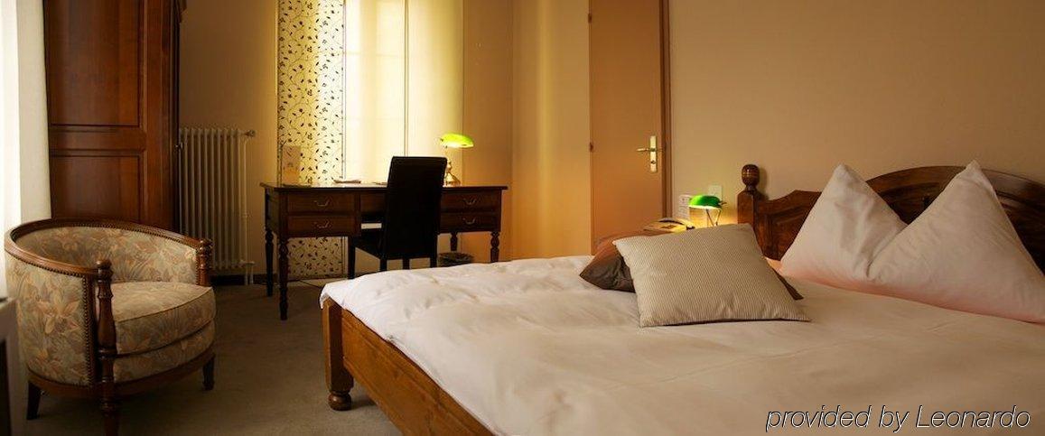 לוזאן Hostellerie Les Chevreuils חדר תמונה