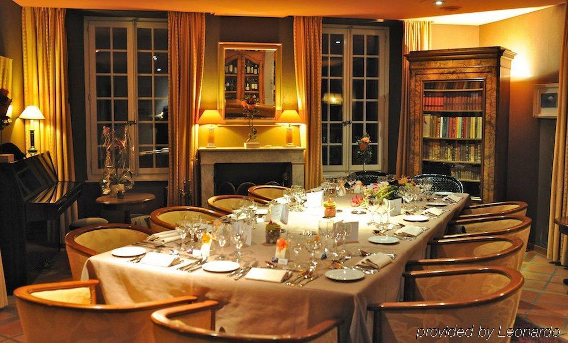 לוזאן Hostellerie Les Chevreuils מסעדה תמונה